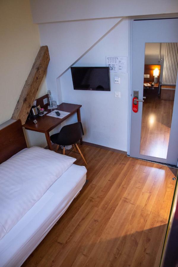 Goldener Schluessel Hotell Bern Exteriör bild
